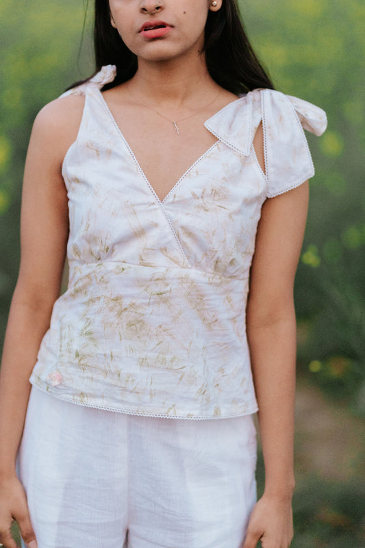Leafy Knot top
