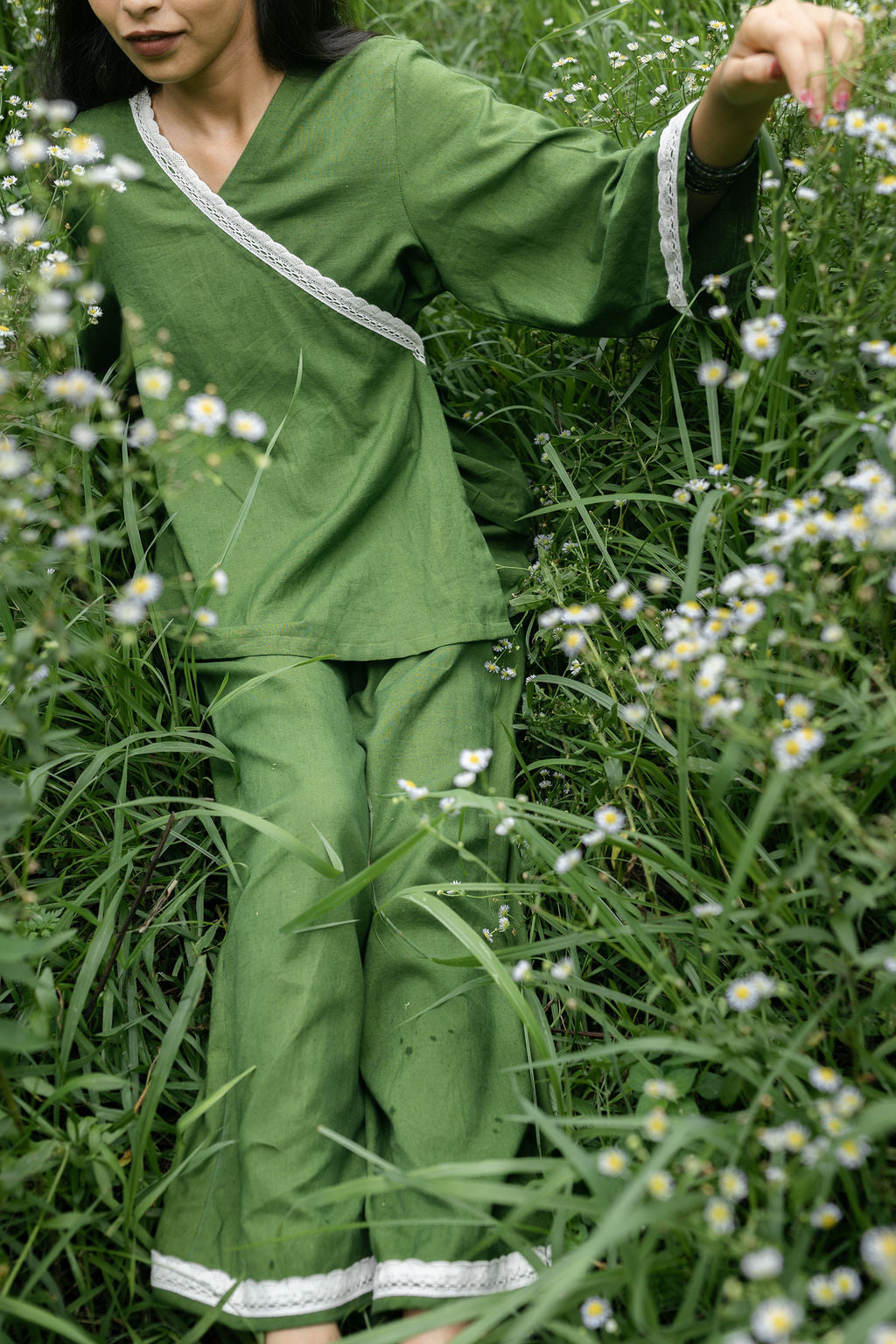 Neem Green Lace Linen Angrakha Set 🌿