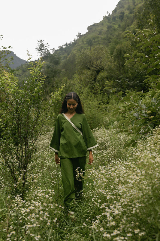 Neem Green Lace Linen Angrakha Set 🌿