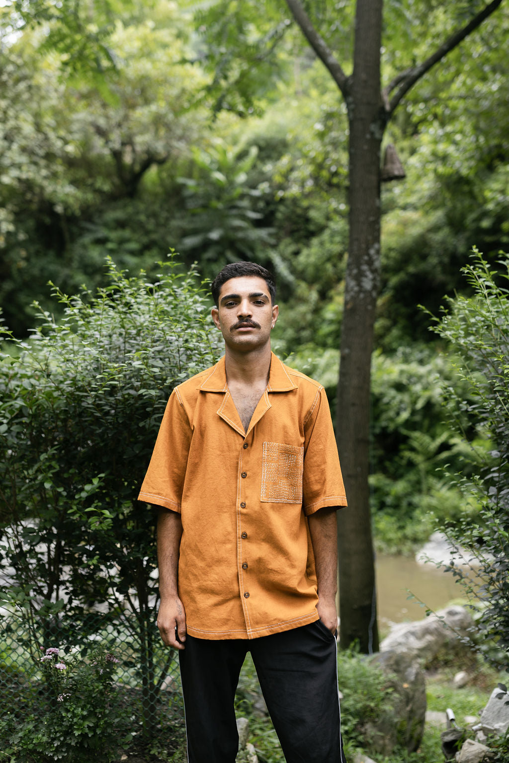 Hand-Embroidered Linen Shirt (Men)