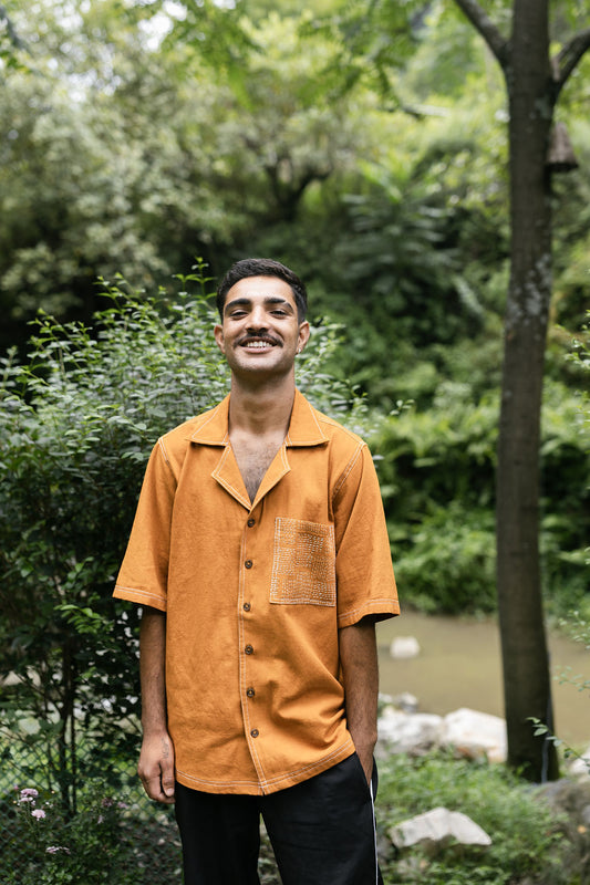 Hand-Embroidered Linen Shirt (Men)