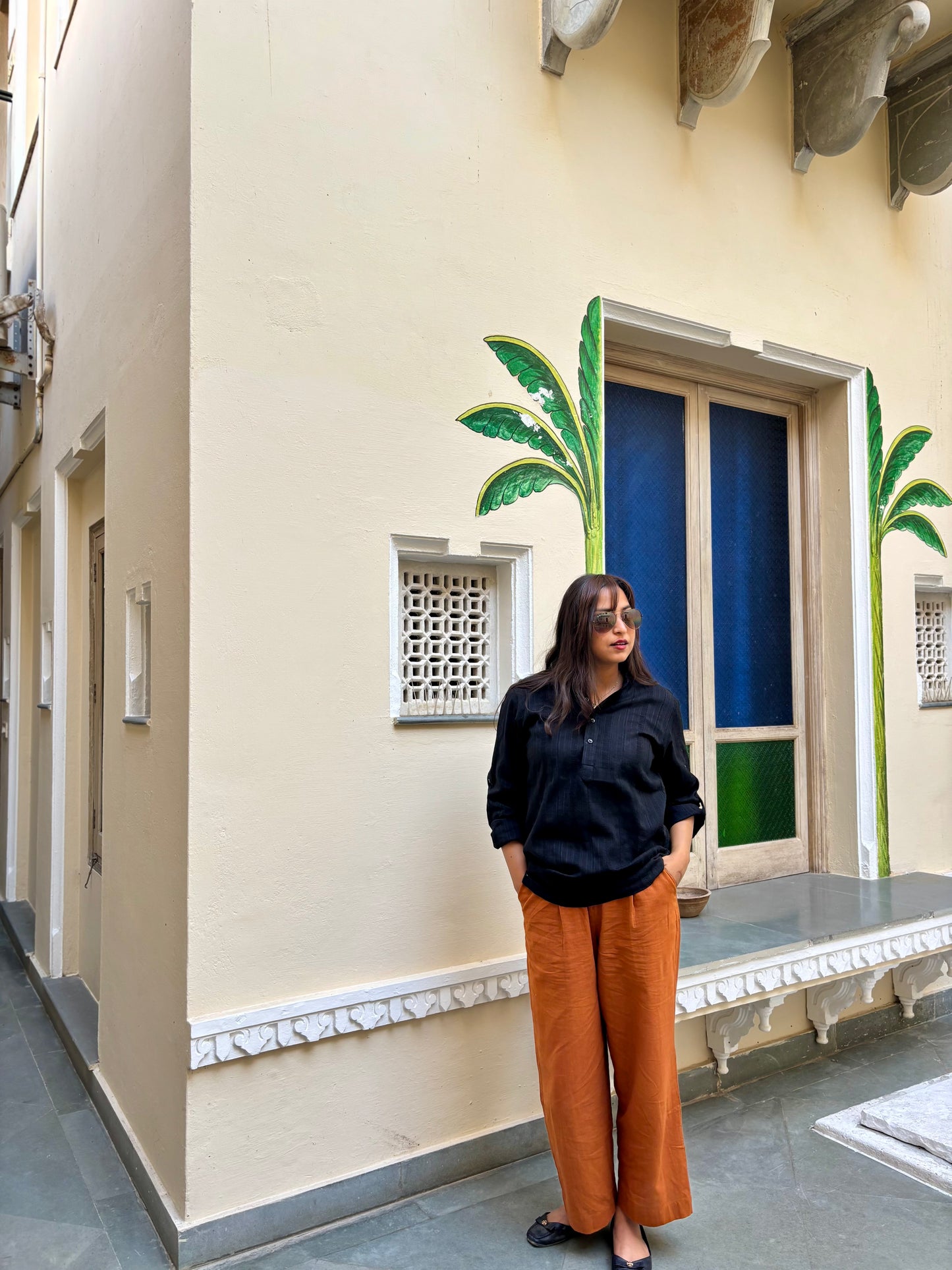 Contrast Kurta and Pant Set
