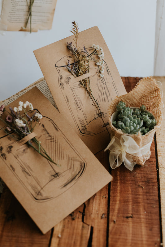 TFS x Farog – Blossom in a Jar: Dried Flower Postcard