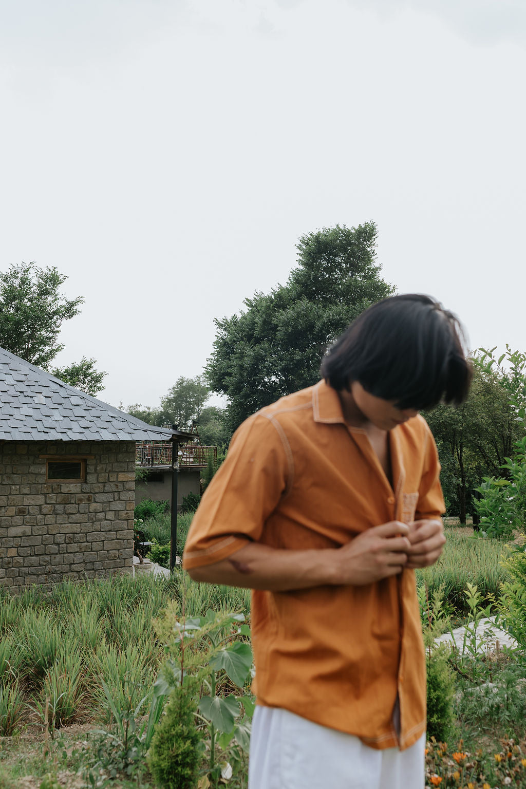 Hand-Embroidered Linen Shirt (Men)