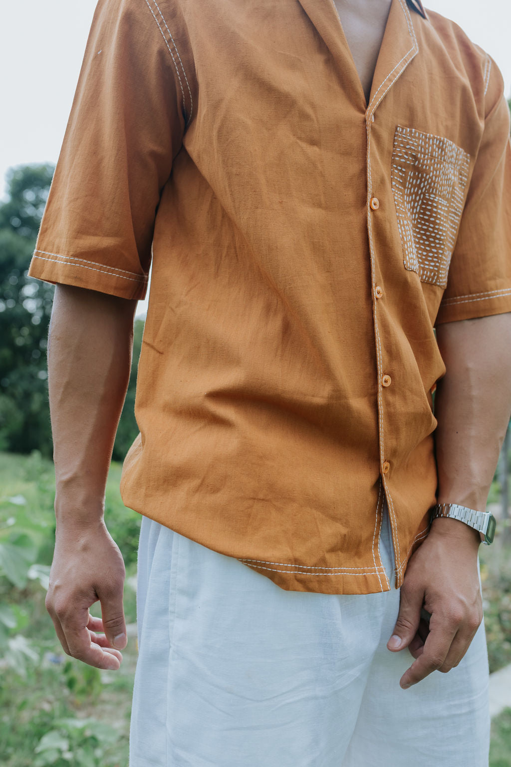 Hand-Embroidered Linen Shirt (Men)