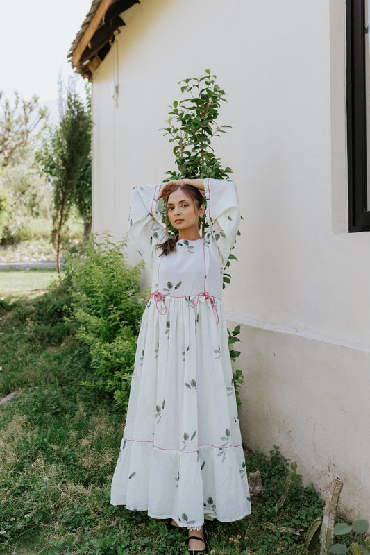 October Smelled Like Saptramini Dress