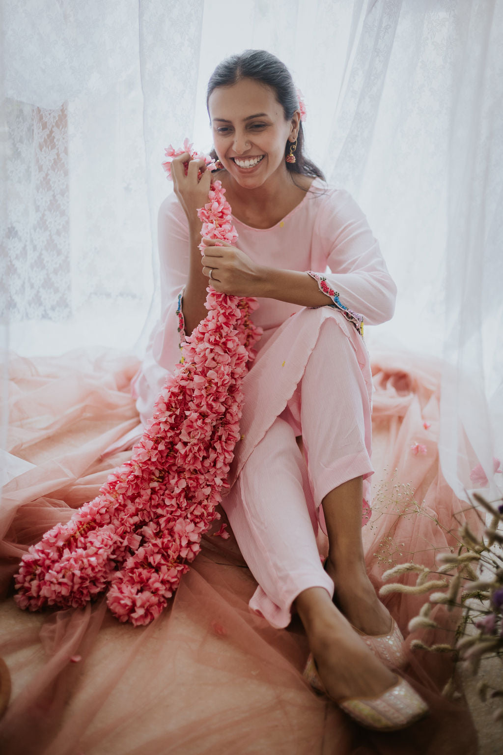 Afsaana Kurta Pant Set