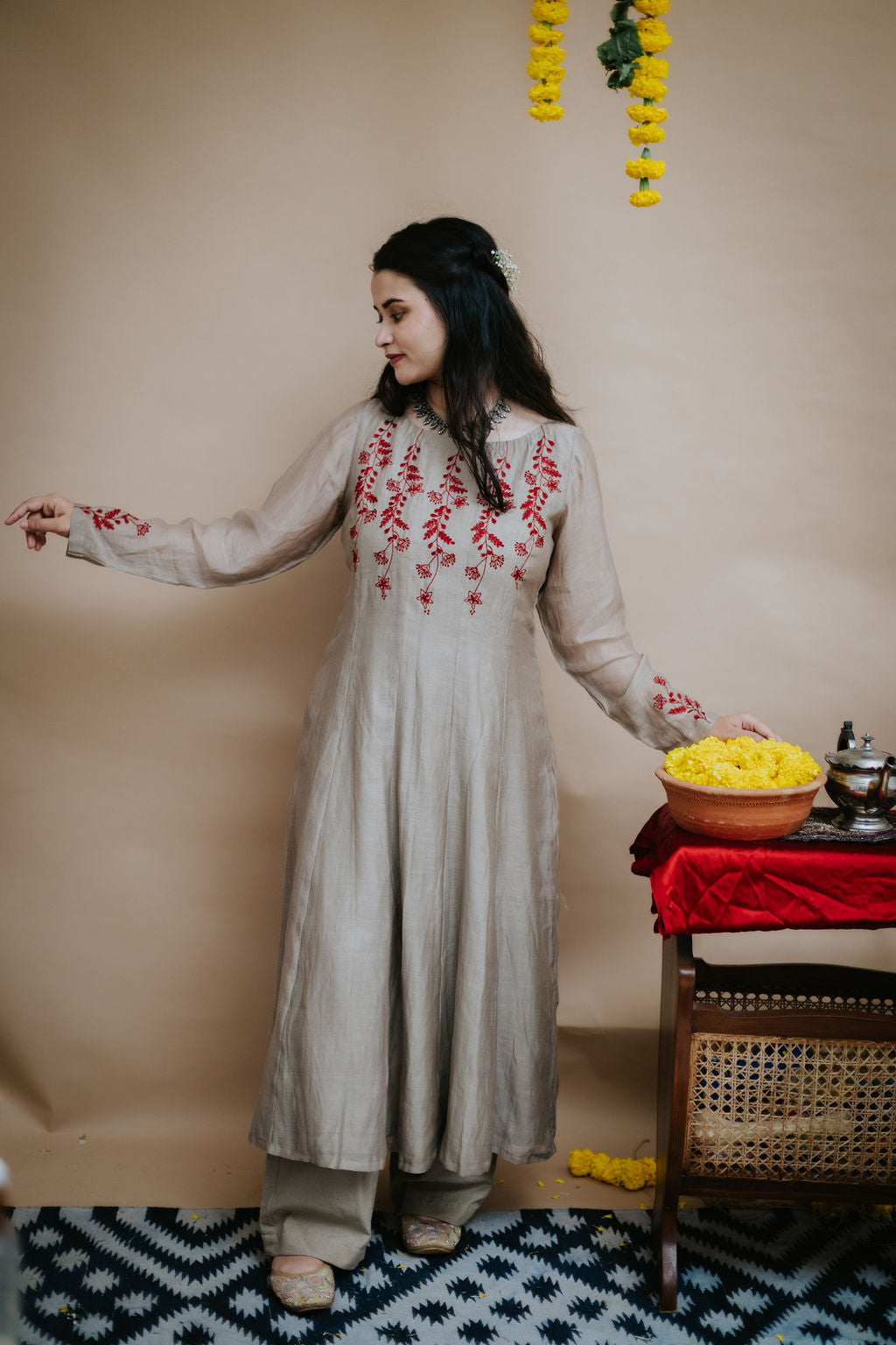 Noor-e-Nazaakat Set