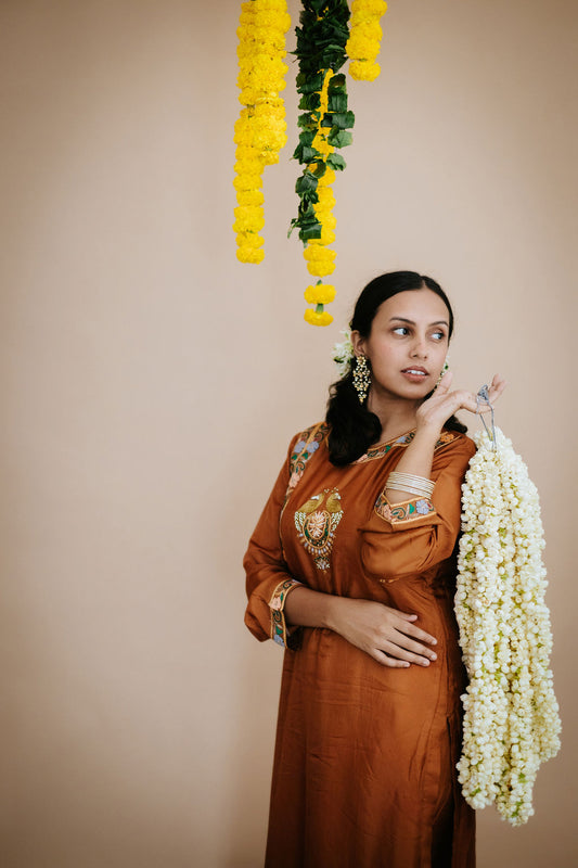Guldozi Kurta Pant Set