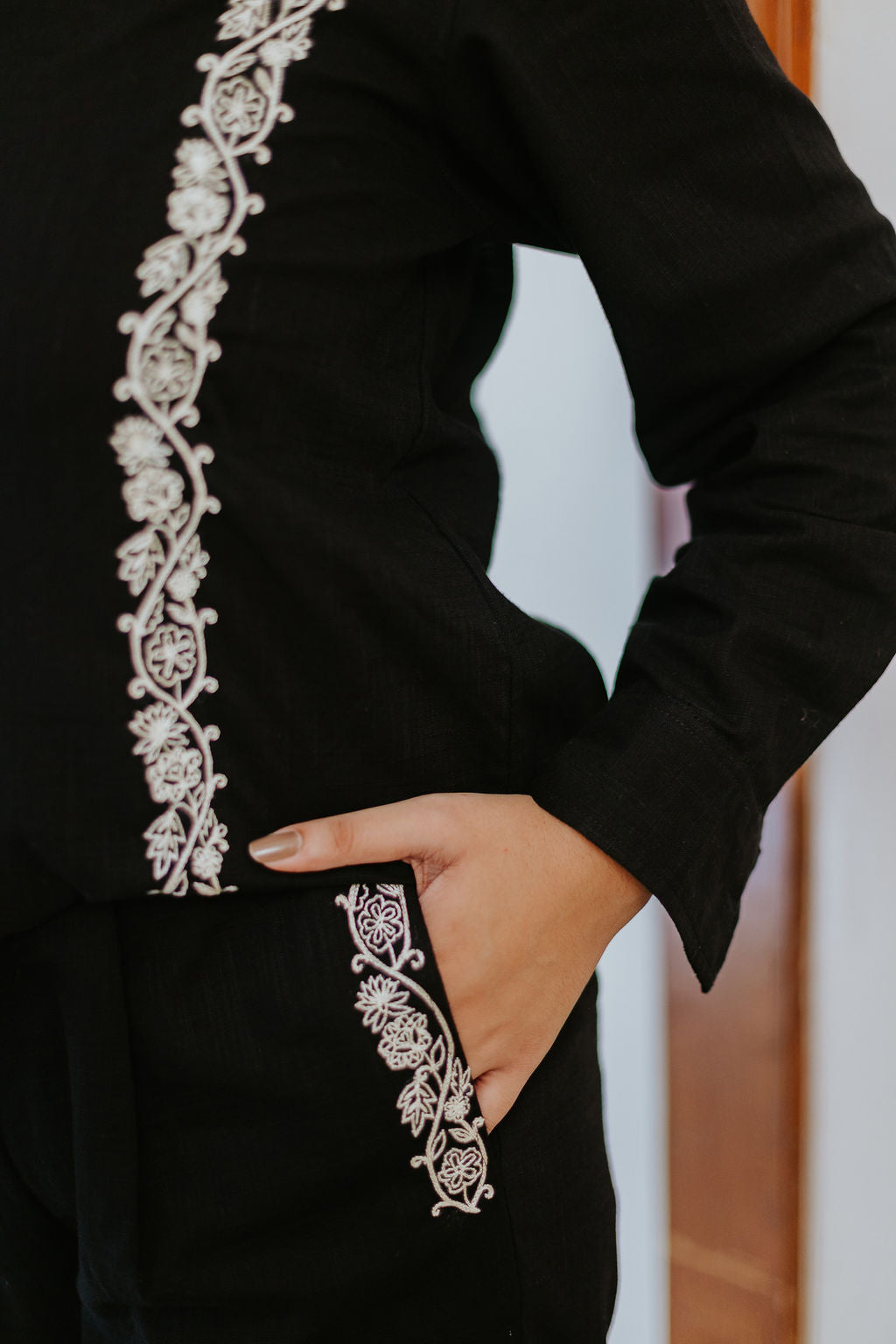 Ba-Andaz Shirt & Pant