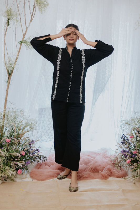 Ba-Andaz Shirt & Pant