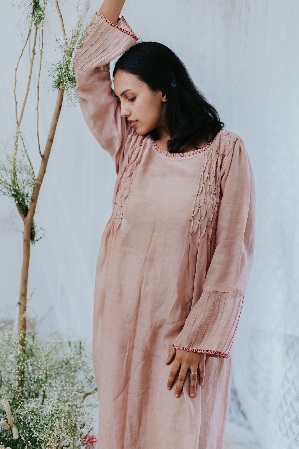 Gulabi Resham Kurta