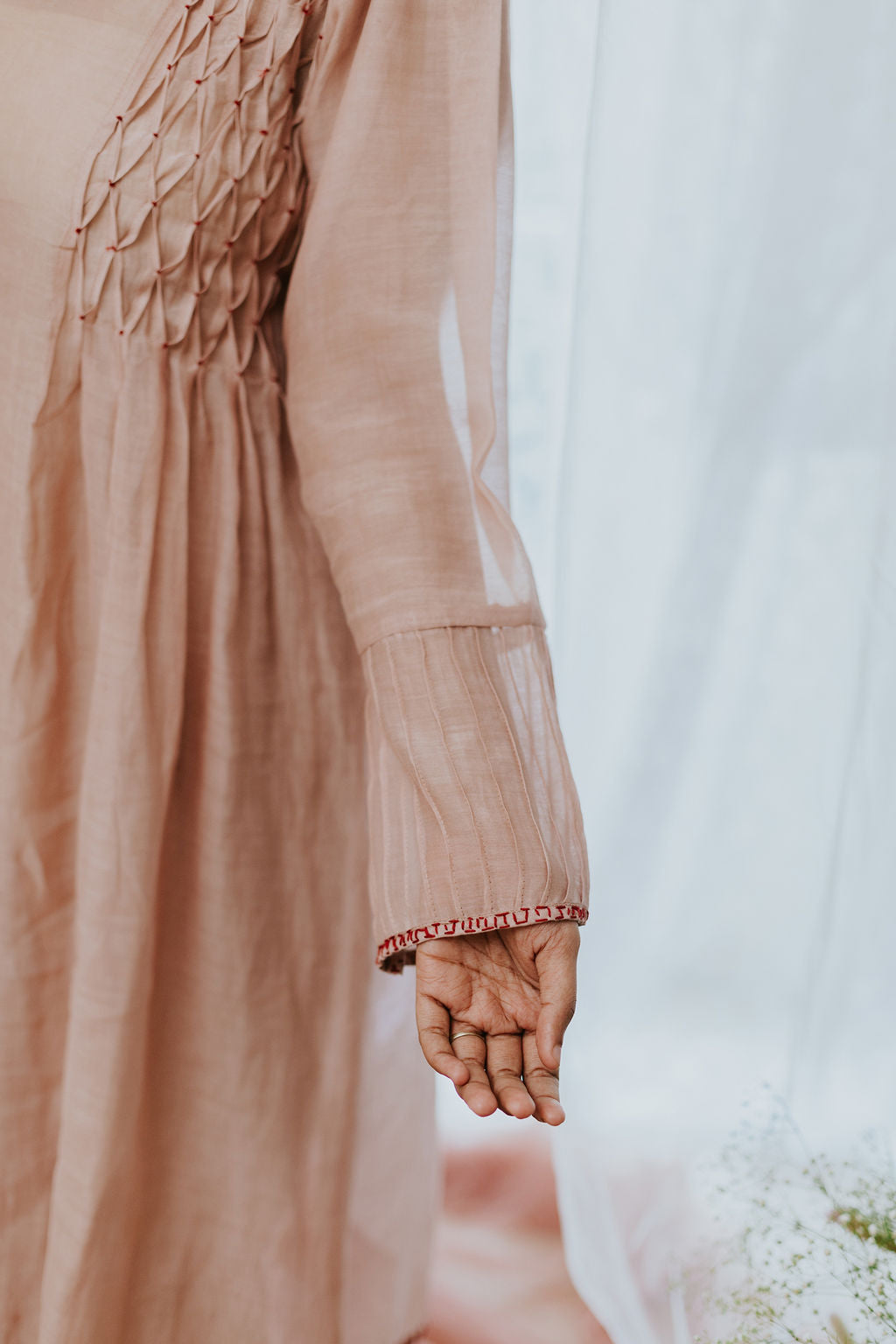 Gulabi Resham Kurta