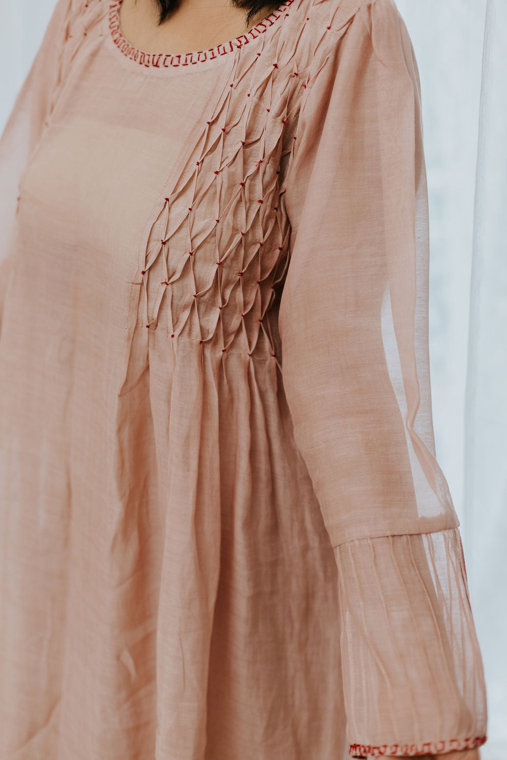 Gulabi Resham Kurta