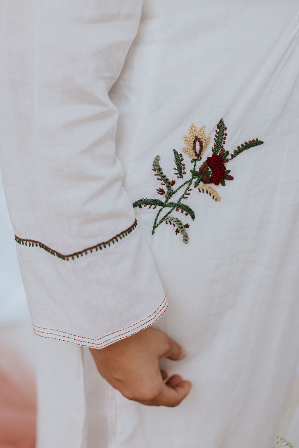 Jashn-e-safed Kurta