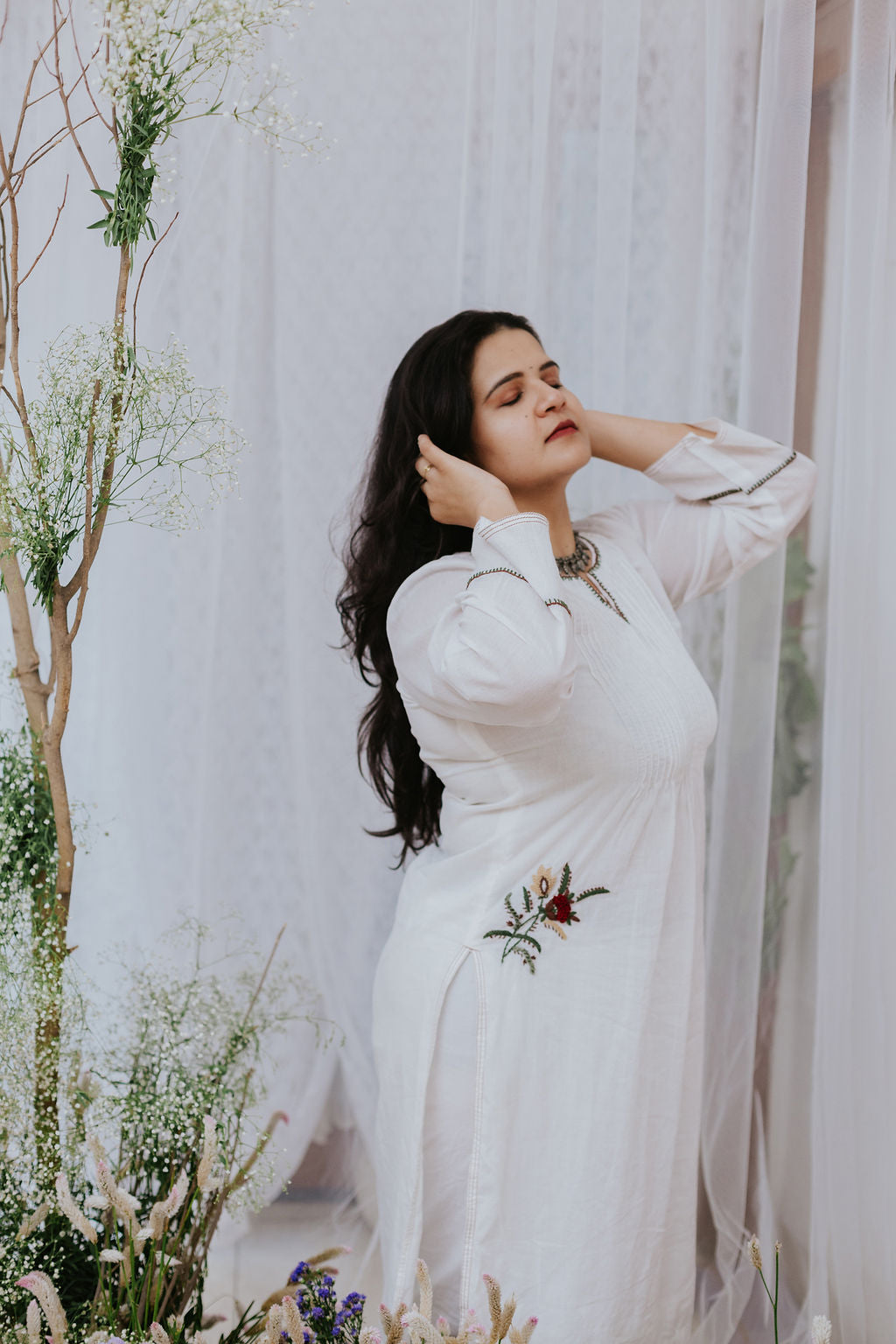 Jashn-e-safed Kurta
