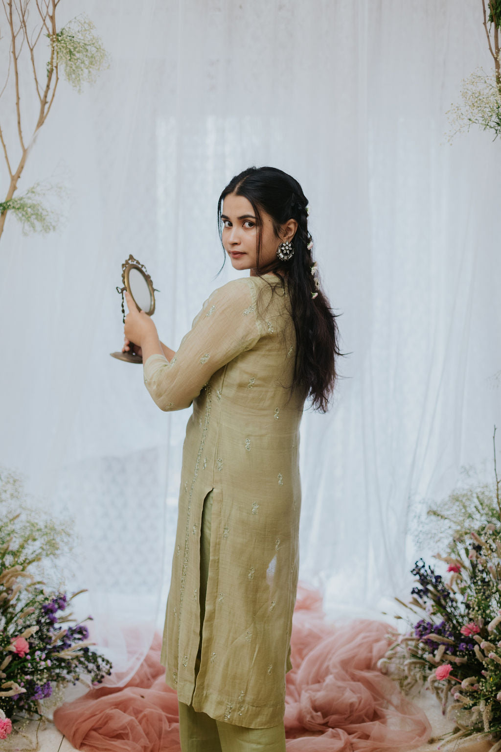 Sherbati Chamak Kurta Set