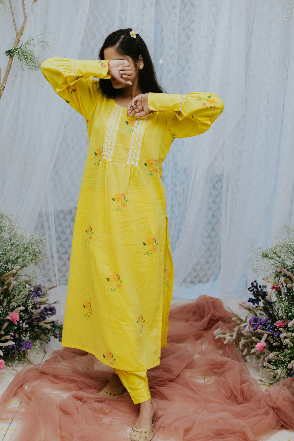 Roshan-e-rang Kurta Salwar