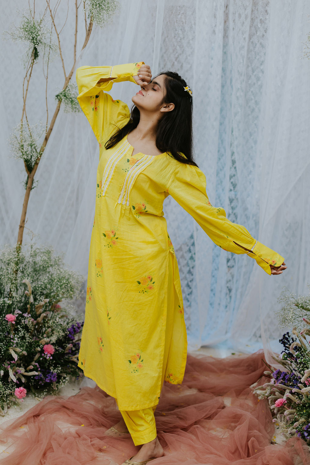 Roshan-e-rang Kurta Salwar