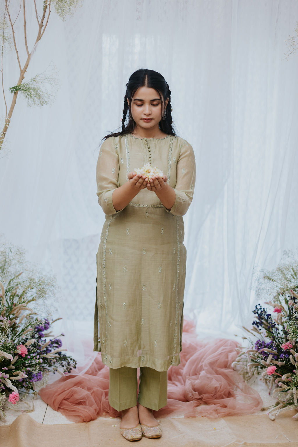 Sherbati Chamak Kurta Set