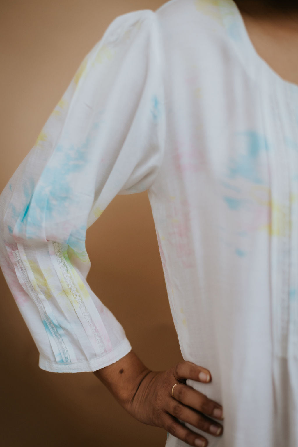 Pintuck Ada Kurta